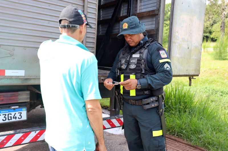 Órgãos estaduais intensificam as fiscalizações no período de final de ano
Bruno Cecim / AGPARÁ <div class='credito_fotos'>Foto: Bruno Cecim / Ag.Pará   |   <a href='/midias/2022/originais/15483_4b1ad06b-d399-69e8-c5fa-555d39c0d5cc.jpg' download><i class='fa-solid fa-download'></i> Download</a></div>