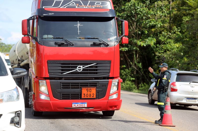 Órgãos estaduais intensificam as fiscalizações no período de final de ano
Bruno Cecim / AGPARÁ <div class='credito_fotos'>Foto: Bruno Cecim / Ag.Pará   |   <a href='/midias/2022/originais/15483_500b5bbd-db35-0990-dcde-c12a57d2dac9.jpg' download><i class='fa-solid fa-download'></i> Download</a></div>