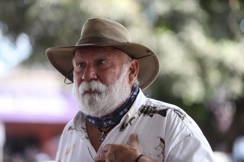 Byron Dwayne, turista <div class='credito_fotos'>Foto: Pedro Guerreiro / Ag. Pará   |   <a href='/midias/2022/originais/15504_33d63dcd-fef8-caac-ab9a-e10c92a90675.jpg' download><i class='fa-solid fa-download'></i> Download</a></div>