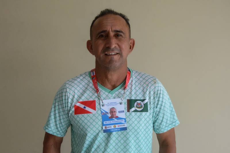 Técnico de futsal da delegação de Mojú, Nilton Rodrigues