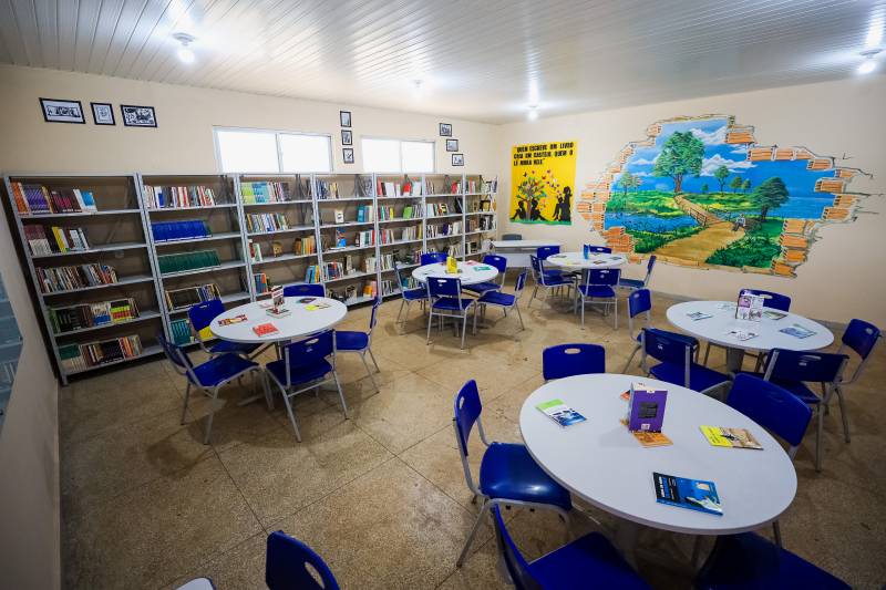 Em Altamira, a Escola Estadual Profª. Ducilla Almeida do Nascimento ganhou nova biblioteca