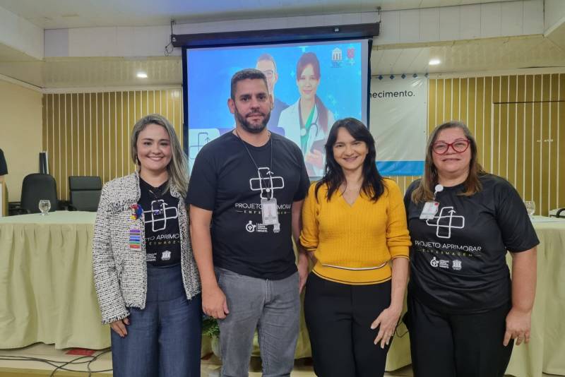 Benedita Martins, Bruno Carmona, Cynthia Charone e Norma Assunção  no lançamento do Aprimorar