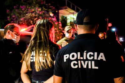 notícia: Em Marapanim, quatro pessoas são presas por tráfico de drogas durante a Operação Festas Seguras