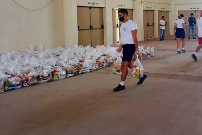 notícia: Força-tarefa entrega doações e cadastra vítimas de enchentes ao Programa Recomeçar no final de semana