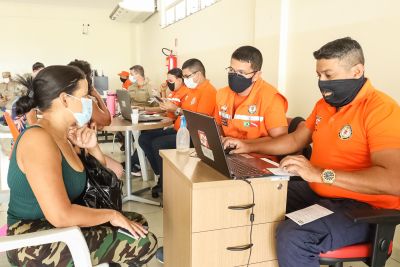 notícia: Corpo de Bombeiros e Defesa Civil coordenam ações de apoio às famílias de Marabá