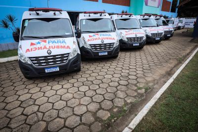 notícia: Governo do Pará entrega ambulâncias em Tucuruí, anuncia Policlínica e construção de novo hospital regional