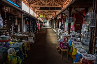 notícia: Estado amplia investimentos em Tucuruí com a reconstrução da Feira Municipal