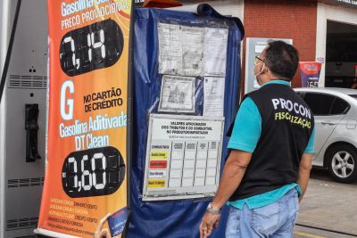 notícia: Procon Pará fiscaliza preços dos combustíveis em postos de Belém 