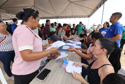 galeria: Estado entrega mais de 240 cheques do Sua Casa em São Félix do Xingu