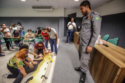 galeria: Curso de Férias - UsiPaz Benguí - Usina da Paz