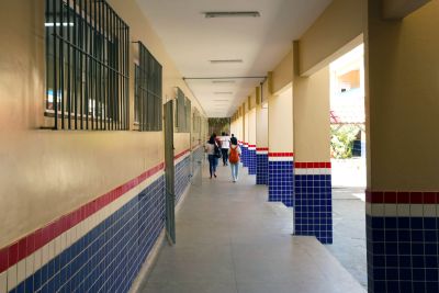 notícia: Escolas estaduais do Pará retornam às aulas hoje com açaí na merenda escolar 