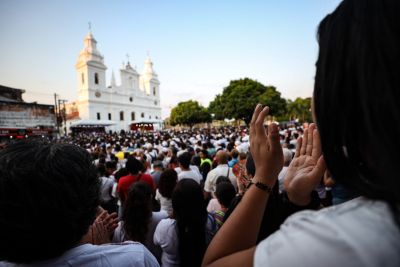 notícia: Fiéis celebram a volta do Círio de Nossa Senhora de Nazaré, em Belém