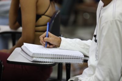 notícia: Aulão Enem Pará Itinerante reúne centenas de estudantes da rede pública estadual