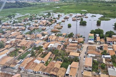 notícia: Governo do Estado vai distribuir 2,5 mil kits às famílias atingidas pelas cheias dos rios Tocantins e Itacaiúnas