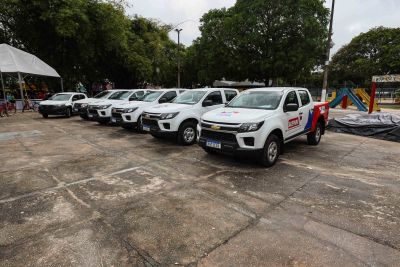 notícia: Adepará recebe novos veículos para os trabalhos de campo