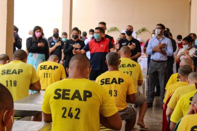 notícia: SEAP e DPE prestam assistência a cerca de 500 detentos em Abaetetuba