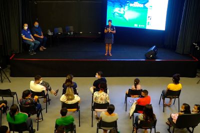 notícia: Família Schürmann realiza palestra de educação ambiental para moradores da Cabanagem em Belém