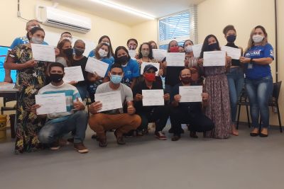 notícia: Formação de agentes ambientais certifica participantes na Usina da Paz Icuí-Guajará