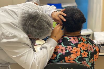 notícia: Saúde auditiva merece atenção especial em pacientes oncológicos