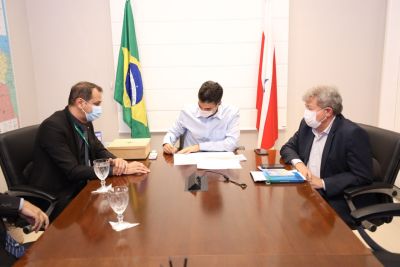 notícia: Governo do Pará e Banco da Amazônia assinam protocolo de intenções no valor de R$ 3,4 bilhões