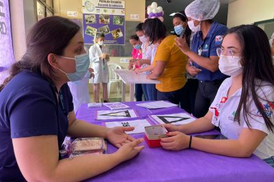 notícia: No "Março Lilás", Hospital Regional do Baixo Amazonas alerta para o câncer do colo uterino