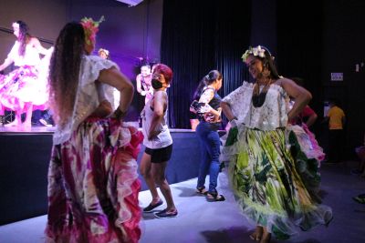 notícia: Usinas da Paz realizam programação em alusão ao Dia Internacional da Dança