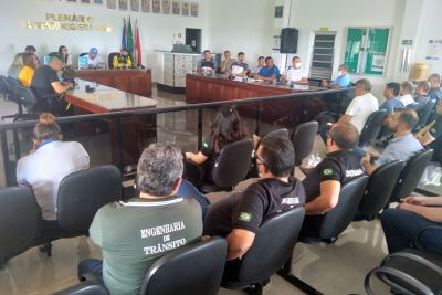 notícia: Detran e prefeitura alinham medidas para um verão seguro em Salinópolis