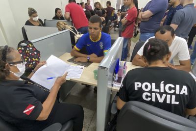 notícia: Na capital, Polícia Civil garante emissão de RG para candidatos ao Enem 2022