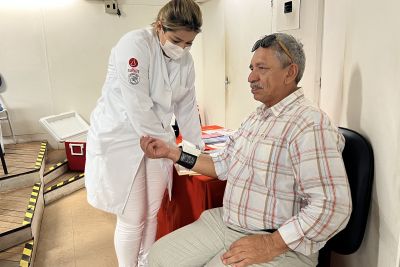 notícia: Palestra sobre Novembro Azul reúne servidores no Hospital Ophir Loyola 