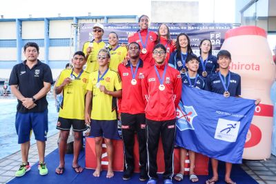 notícia: Campeonato Brasileiro Infantil de Natação tem os primeiros campeões