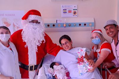 notícia: Hospital Regional Público do Marajó, em Breves, entrega brinquedos e cestas básicas