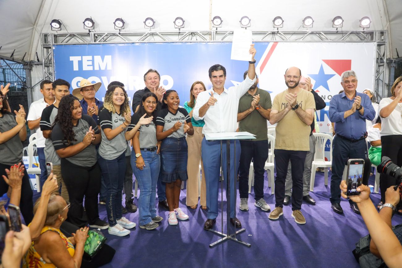 Ensino médio em Eu melhor em escola estão cozinha, música e