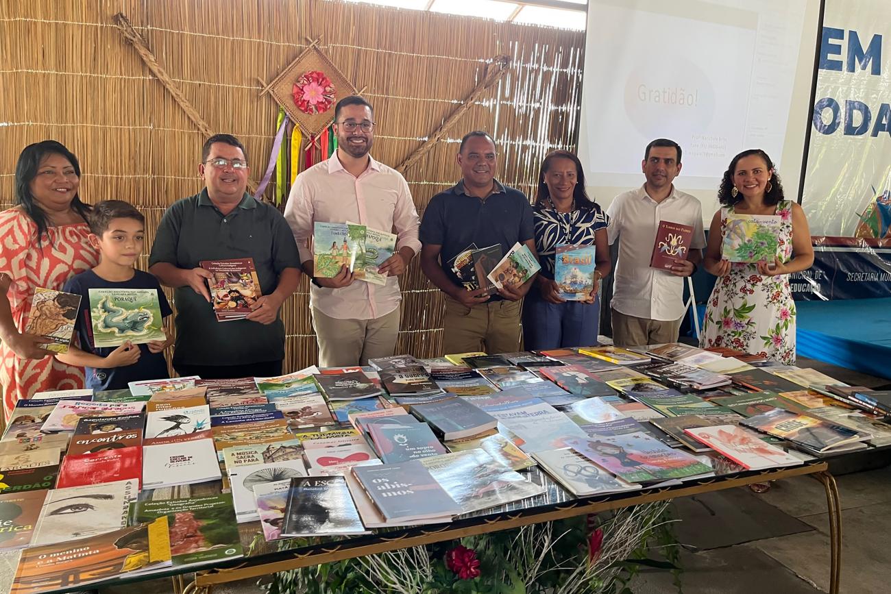 Fundação Cultural do Pará entrega mais de 500 mil livros a