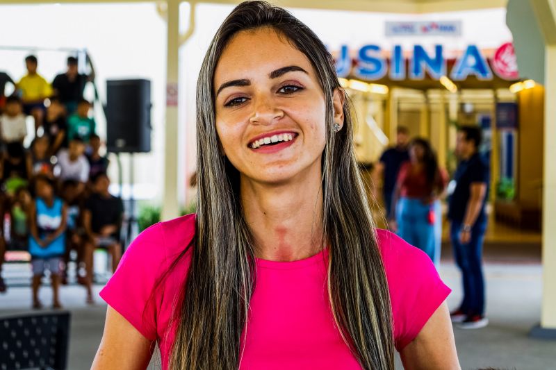 Débora Priscila (29 anos) - Vendedora <div class='credito_fotos'>Foto: David Alves / Ag.Pará   |   <a href='/midias/2023/originais/15667_dc8a8098-1050-ac5b-aadc-0f992d6ee1d6.jpg' download><i class='fa-solid fa-download'></i> Download</a></div>