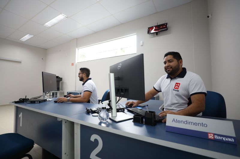 Matheus Carvalho, técnico de enfermagem <div class='credito_fotos'>Foto: Rodrigo Pinheiro / Ag.Pará   |   <a href='/midias/2023/originais/15905_5bf8d8ee-be2c-29ed-9812-96a7bf3aebb5.jpg' download><i class='fa-solid fa-download'></i> Download</a></div>