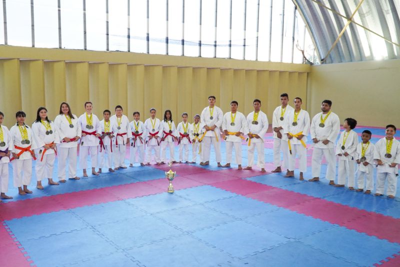 Atletas da Usina da Paz do Icuí-Guajará, em Ananindeua, conquistam 66 medalhas em Campeonato Brasileiro de Artes Marciais
 <div class='credito_fotos'>Foto: Paulo Cezar / Ag. Pará   |   <a href='/midias/2023/originais/17094_29207f58-3e5b-9301-c346-2d51ddf622ca.jpg' download><i class='fa-solid fa-download'></i> Download</a></div>