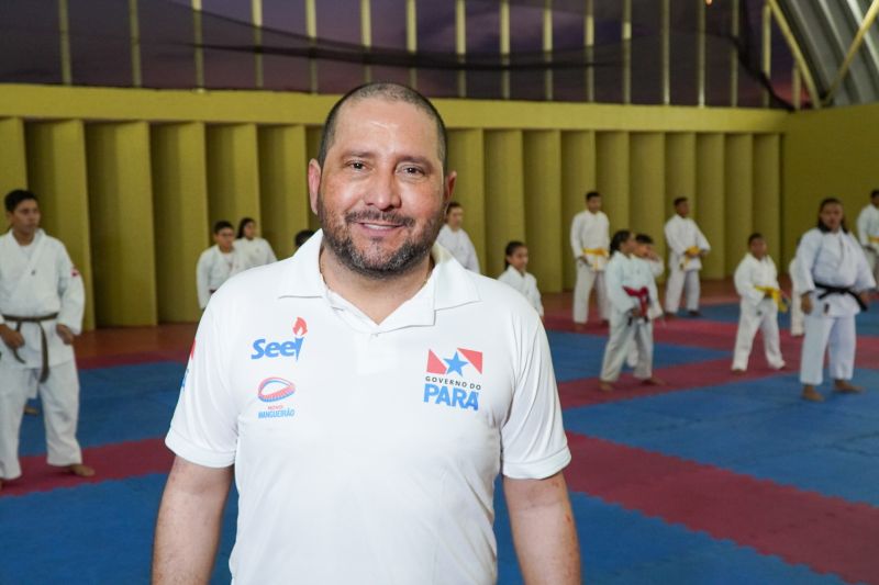 Atletas da Usina da Paz do Icuí-Guajará, em Ananindeua, conquistam 66 medalhas em Campeonato Brasileiro de Artes Marciais
 <div class='credito_fotos'>Foto: Paulo Cezar / Ag. Pará   |   <a href='/midias/2023/originais/17094_6902a83a-35de-92b1-78fd-45f25474016b.jpg' download><i class='fa-solid fa-download'></i> Download</a></div>