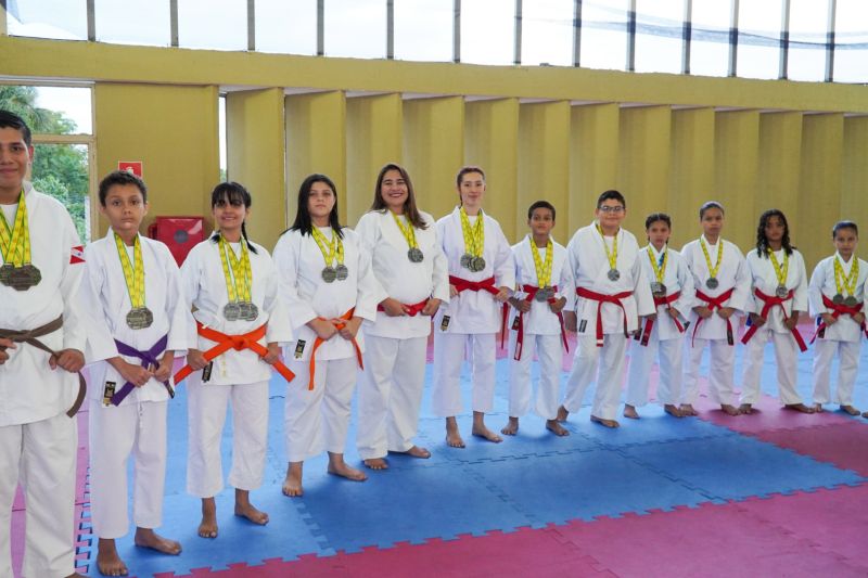 Atletas da Usina da Paz do Icuí-Guajará, em Ananindeua, conquistam 66 medalhas em Campeonato Brasileiro de Artes Marciais
 <div class='credito_fotos'>Foto: Paulo Cezar / Ag. Pará   |   <a href='/midias/2023/originais/17094_88330af0-88c0-8459-0c2d-f6b99ad9825a.jpg' download><i class='fa-solid fa-download'></i> Download</a></div>