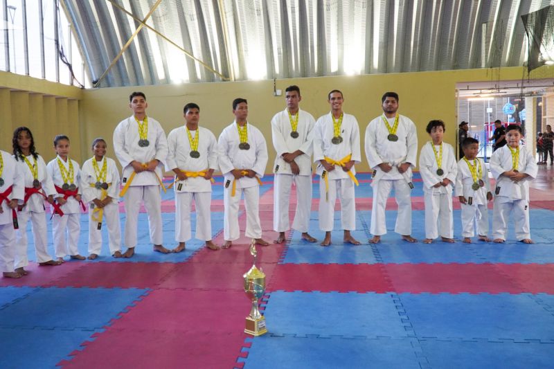 Atletas da Usina da Paz do Icuí-Guajará, em Ananindeua, conquistam 66 medalhas em Campeonato Brasileiro de Artes Marciais
 <div class='credito_fotos'>Foto: Paulo Cezar / Ag. Pará   |   <a href='/midias/2023/originais/17094_a4f5d058-4b82-9e1b-e554-ab5c6ad5bb90.jpg' download><i class='fa-solid fa-download'></i> Download</a></div>