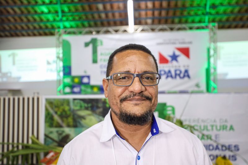 Cristiano Martins - Secretário Adjunto da Secretaria de Estado de Agricultura Familiar <div class='credito_fotos'>Foto: Marcelo Lelis / Ag. Pará   |   <a href='/midias/2023/originais/17683_992d7b6b-8a72-d381-7117-c42d0f0fcac5.jpg' download><i class='fa-solid fa-download'></i> Download</a></div>