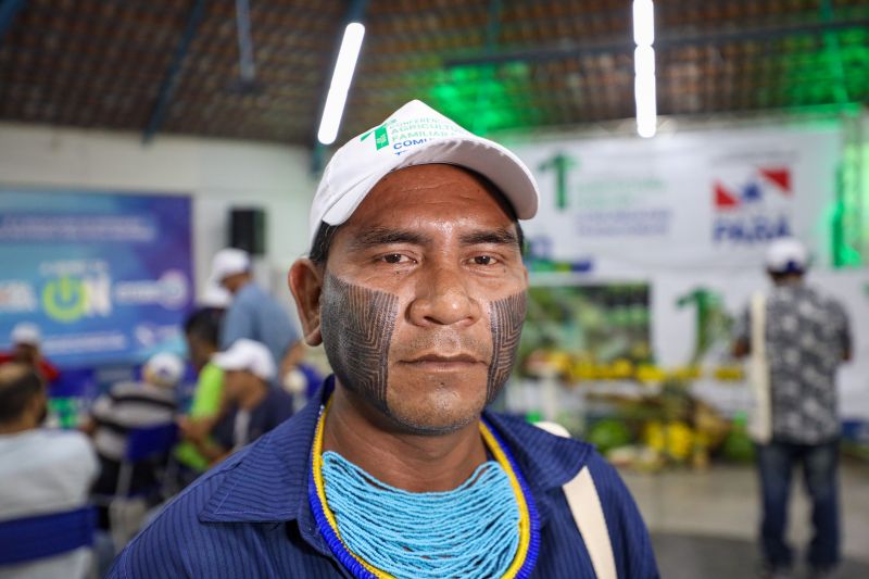 Pat-ire Kayapó - indígena e representante do território indígena las casas <div class='credito_fotos'>Foto: Marcelo Lelis / Ag. Pará   |   <a href='/midias/2023/originais/17683_bca050e7-925d-c4ae-472b-fe03208e283f.jpg' download><i class='fa-solid fa-download'></i> Download</a></div>