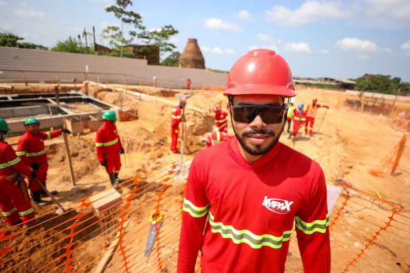 Marcelo da Silva - Operário da obra - Bairro Laranjeira <div class='credito_fotos'>Foto: Marcelo Lelis / Ag. Pará   |   <a href='/midias/2023/originais/17706_75119302-75ec-98b1-9d77-ee1282a28c3d.jpg' download><i class='fa-solid fa-download'></i> Download</a></div>