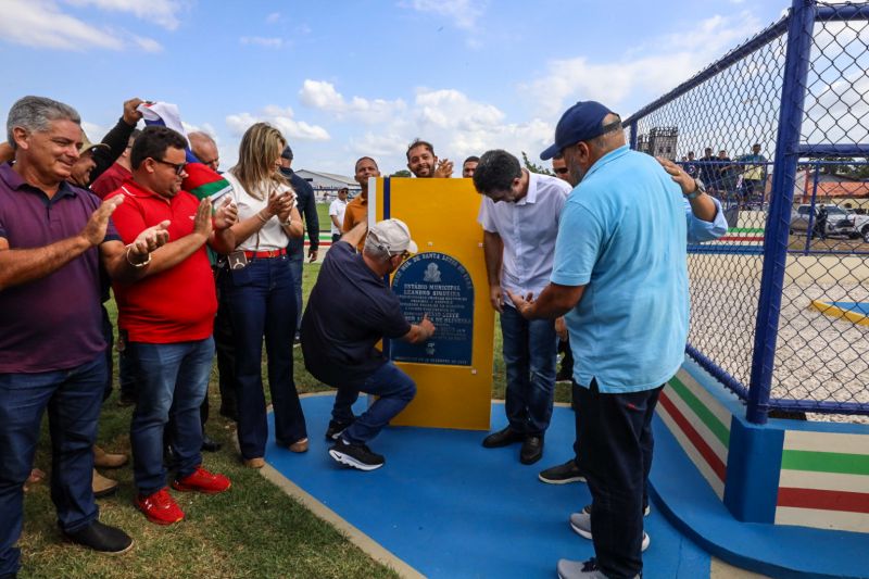 ENTREGA ASFALTO/ Ordem de Serviço que autorizará o início das obras de construção e pavimentação da PA-253/Sua Casa/Posto de saúde/Estádio de Futebol/FT Alex Ribeiro Ag Pará <div class='credito_fotos'>Foto: Alex Ribeiro / Ag. Pará   |   <a href='/midias/2023/originais/17895_3797d359-050e-7ed2-f450-54ee9cb55b3f.jpg' download><i class='fa-solid fa-download'></i> Download</a></div>