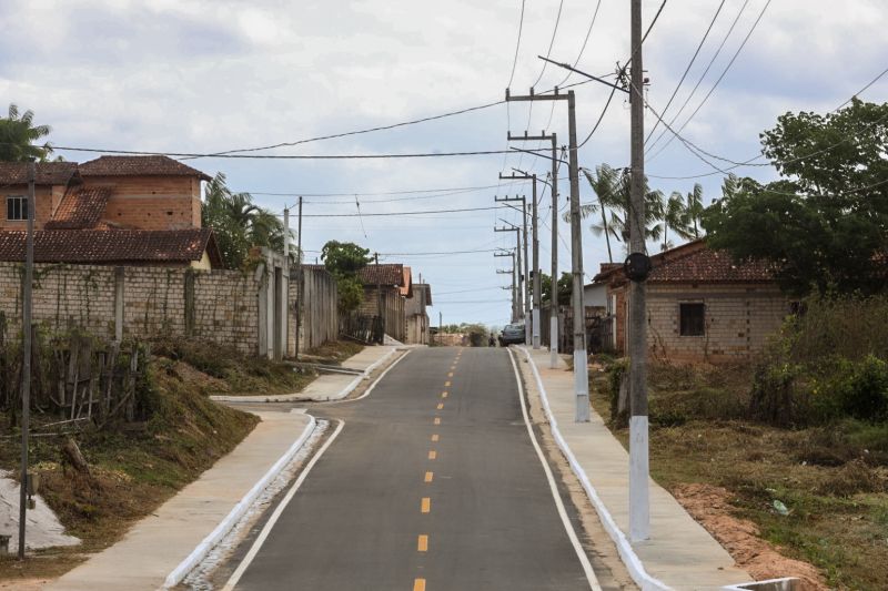 ENTREGA ASFALTO/ Ordem de Serviço que autorizará o início das obras de construção e pavimentação da PA-253/Sua Casa/Posto de saúde/Estádio de Futebol/FT Alex Ribeiro Ag Pará <div class='credito_fotos'>Foto: Alex Ribeiro / Ag. Pará   |   <a href='/midias/2023/originais/17895_50d55c75-6221-778a-7462-ab4b7c8af0f0.jpg' download><i class='fa-solid fa-download'></i> Download</a></div>