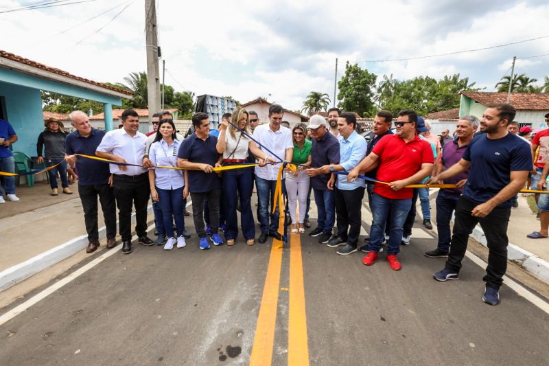 ENTREGA ASFALTO/ Ordem de Serviço que autorizará o início das obras de construção e pavimentação da PA-253/Sua Casa/Posto de saúde/Estádio de Futebol/FT Alex Ribeiro Ag Pará <div class='credito_fotos'>Foto: Alex Ribeiro / Ag. Pará   |   <a href='/midias/2023/originais/17895_a66d61f6-8478-8f5f-5ad4-c8e2b0dbf5a7.jpg' download><i class='fa-solid fa-download'></i> Download</a></div>