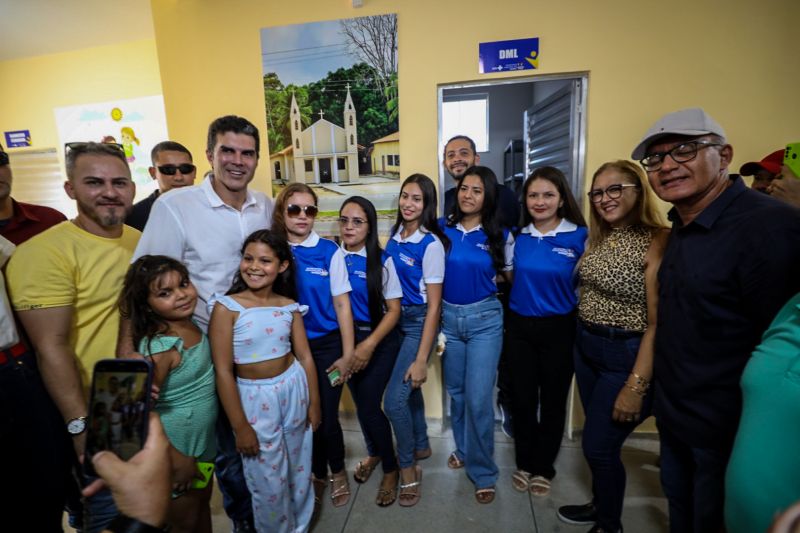 ENTREGA ASFALTO/ Ordem de Serviço que autorizará o início das obras de construção e pavimentação da PA-253/Sua Casa/Posto de saúde/Estádio de Futebol/FT Alex Ribeiro Ag Pará <div class='credito_fotos'>Foto: Alex Ribeiro / Ag. Pará   |   <a href='/midias/2023/originais/17895_c593b78d-a54b-d747-3004-cef67c7567b6.jpg' download><i class='fa-solid fa-download'></i> Download</a></div>