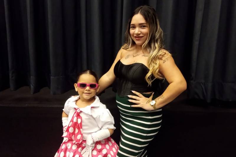 Lena Oliveira e sua filha