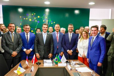 notícia: Helder Barbalho toma posse na presidência do Consórcio Amazônia Legal e promete fortalecer bioeconomia
