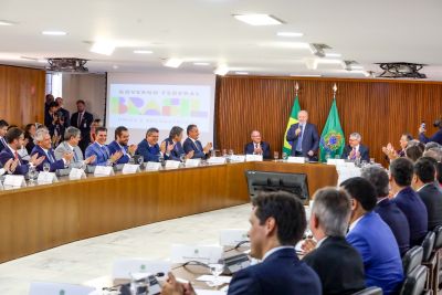 notícia: Em reunião com Lula, Governadores da Amazônia Legal pleiteiam investimentos em infraestrutura e meio ambiente 