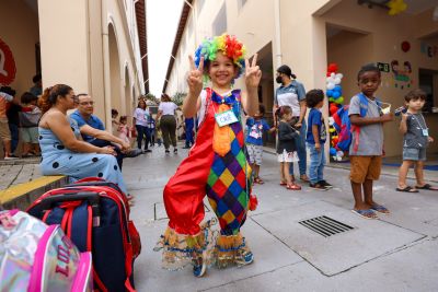 notícia: Creche Orlando Bitar tem bailinho de carnaval para as crianças nesta sexta-feira (17)